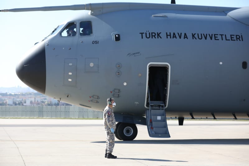 Turkish aircraft carrying medical aid lands in London