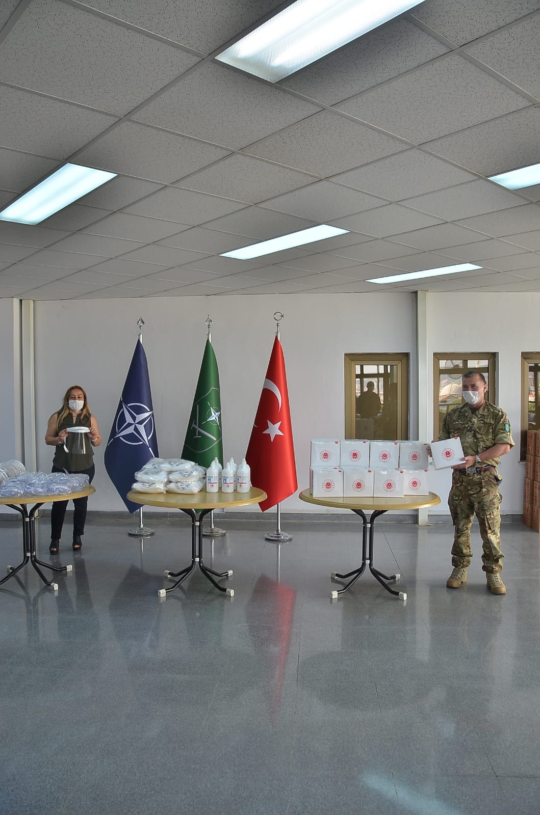 Turkey distributes protective supplies to NATO staff