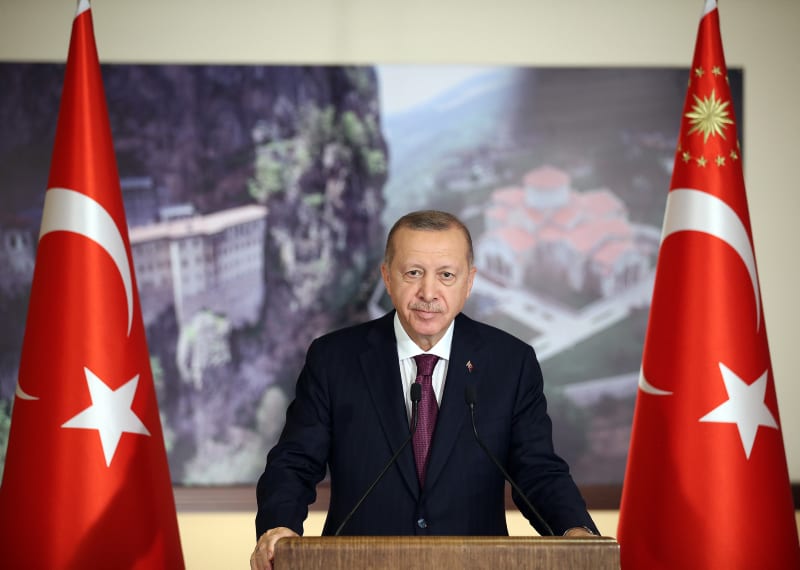 President Erdoğan praises Turkey&#8217;s virus fight in Eid message