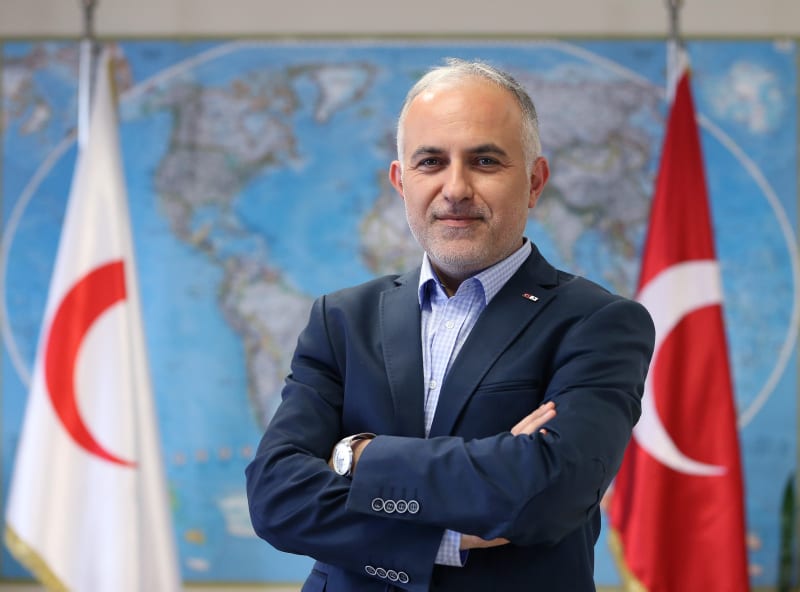 Humanitarian workers real life heroes, head of Turkish Red Crescent says