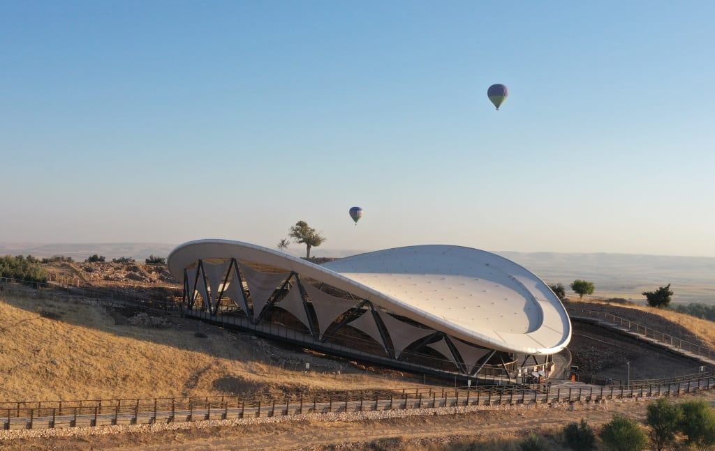 Adventurers can now enjoy hot air balloon rides over Göbeklitepe