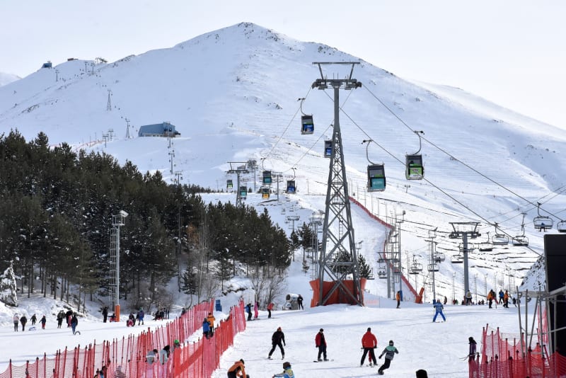 Turkey&#8217;s famed ski resort Palandöken welcomes tourists ahead of New Year