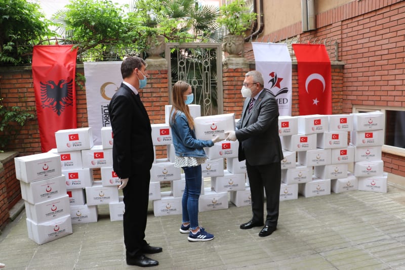 Турция помогла более 165.000 гражданам в 14 странах на фоне вспышки коронавируса