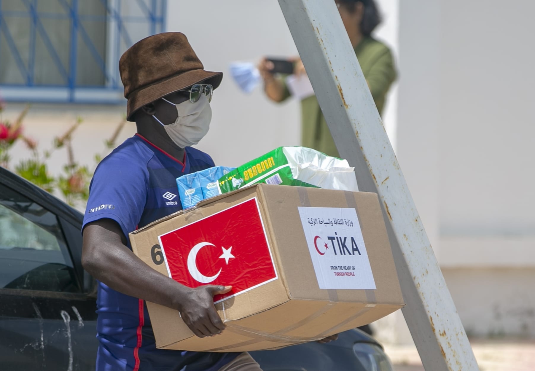 Turkey delivers Ramadan aid, hygiene kits to Tunisia