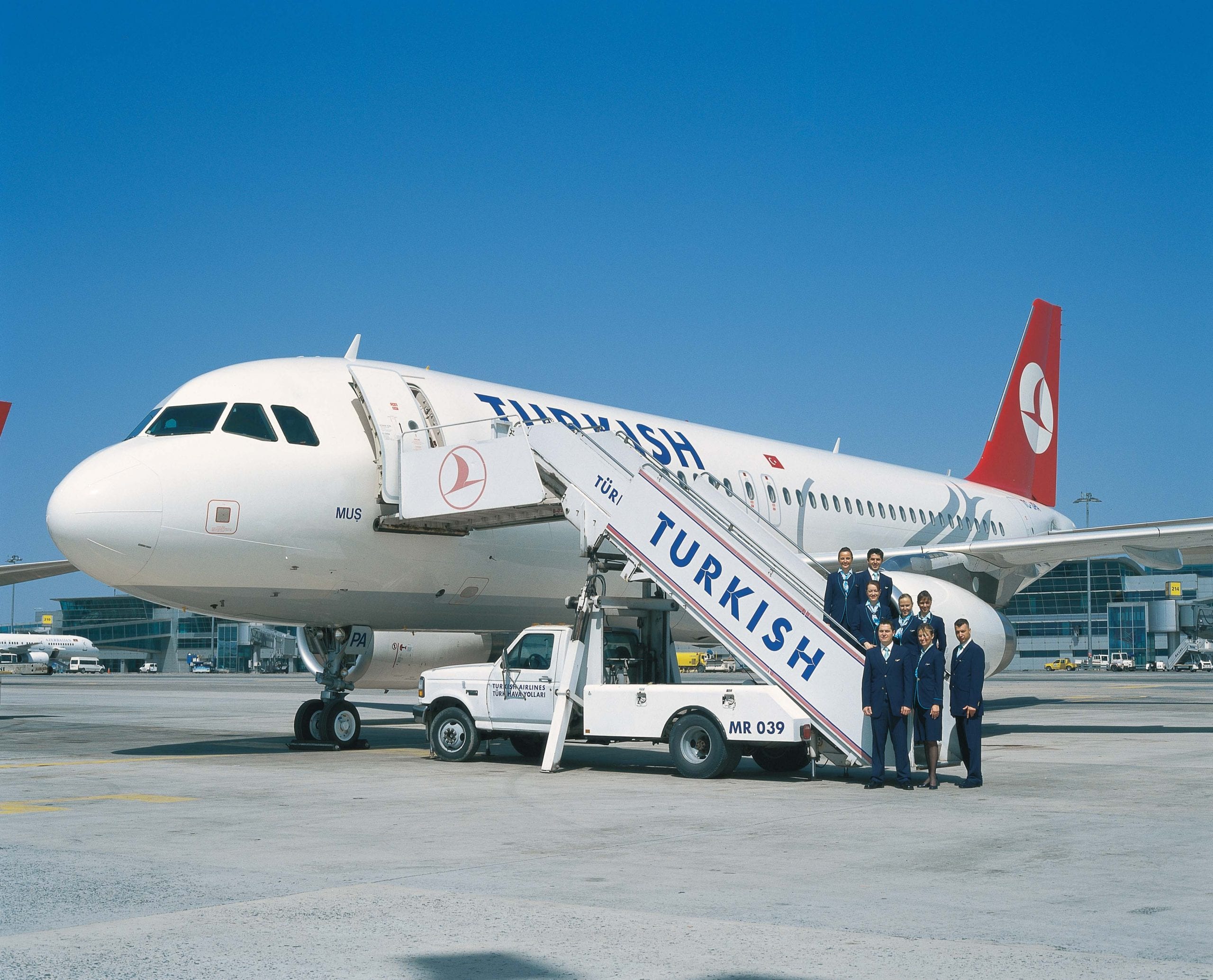 Турецкие авиалинии возобновят международные рейсы в июне