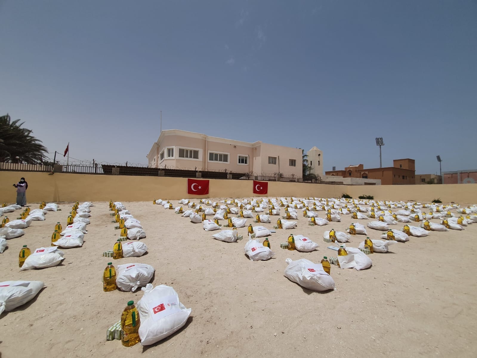 Турция доставила гуманитарную помощь в Мавританию