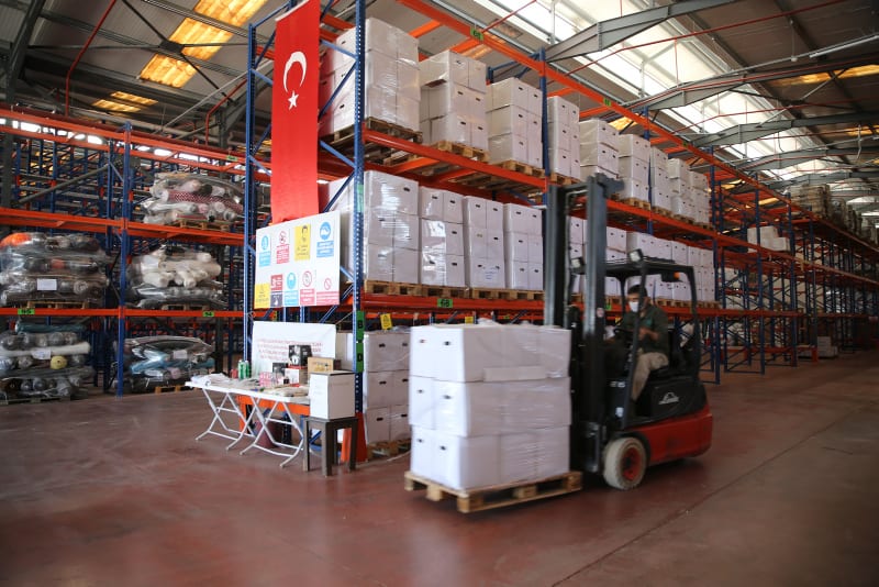 Турция передала Алжиру медицинское оборудование