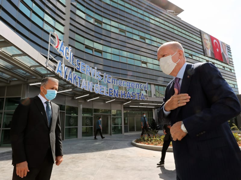 В Стамбуле открылась новая городская больница на фоне пандемии COVID-19