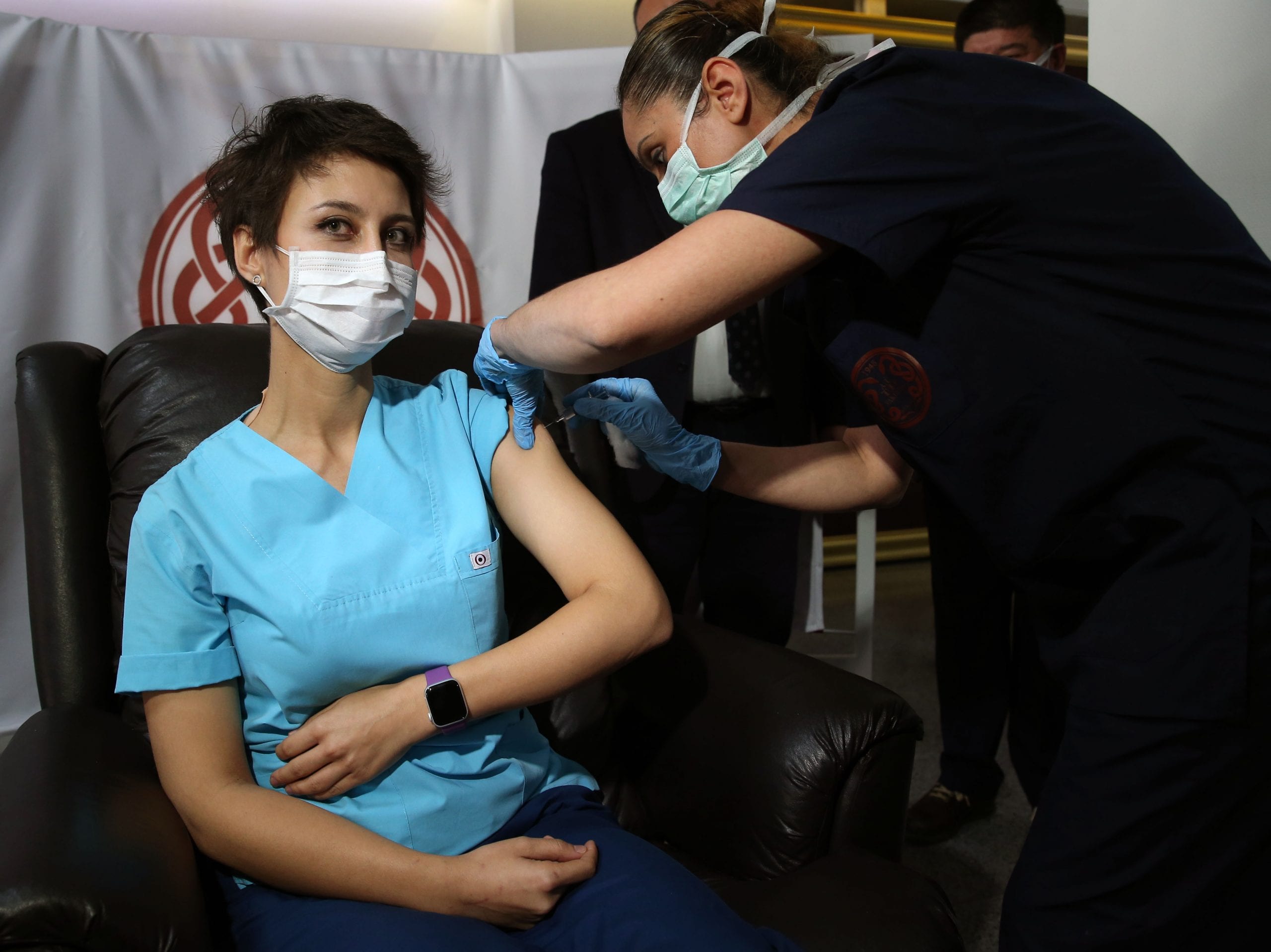 Турция вакцинирует 2,5 миллиона человек против коронавируса