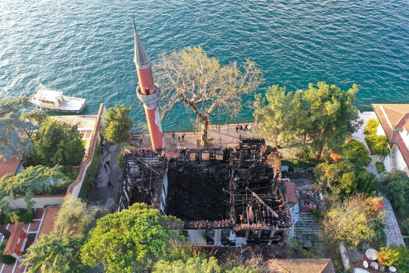В Стамбуле отреставрируют историческую мечеть