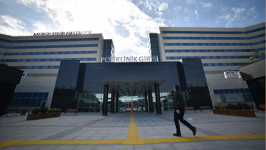 Медицинские работники неустанно трудятся в условиях пандемии в Турции