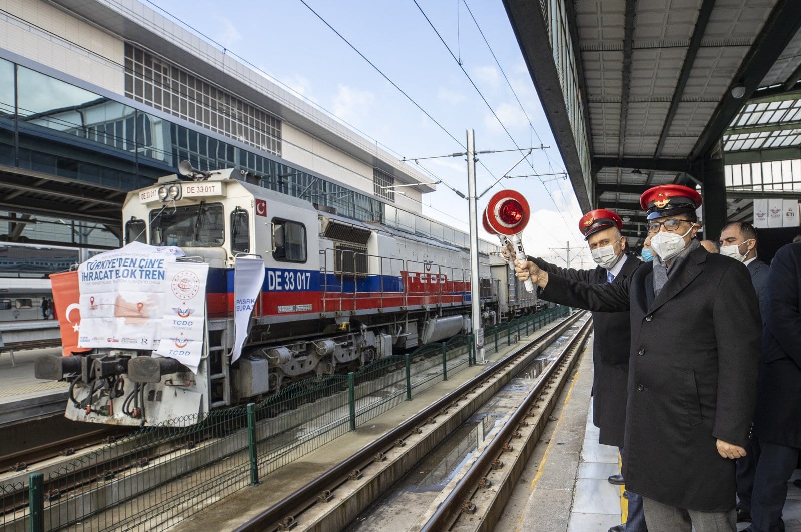 Турция отправляет экспортные поезда в Россию и Китай через БТК