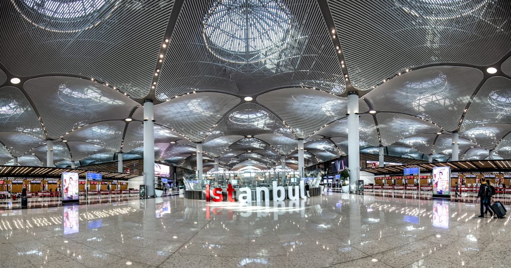 Аэропорт Стамбула в Турции принял наибольшее количество пассажиров среди аэропортов Европы