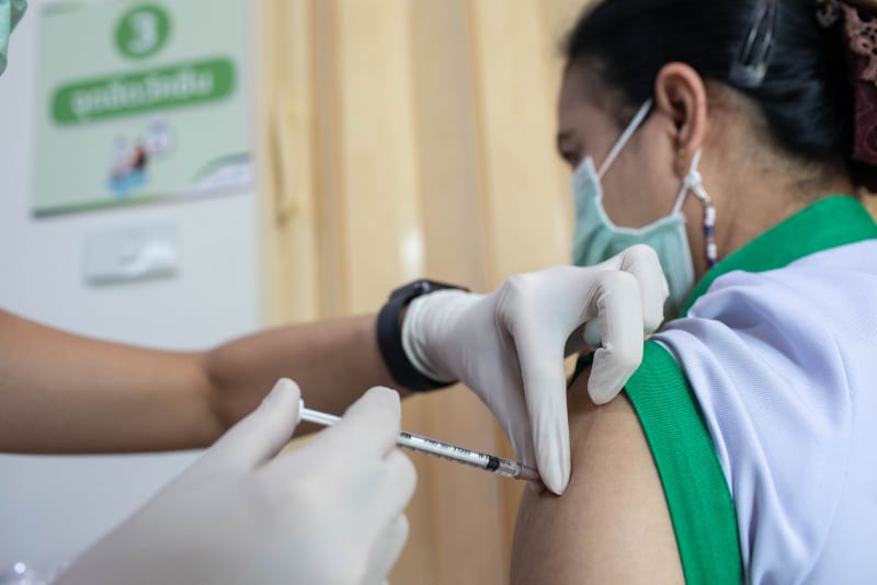 В Турцию прибыло более 700,000 доз вакцины BioNtech-Pfizer