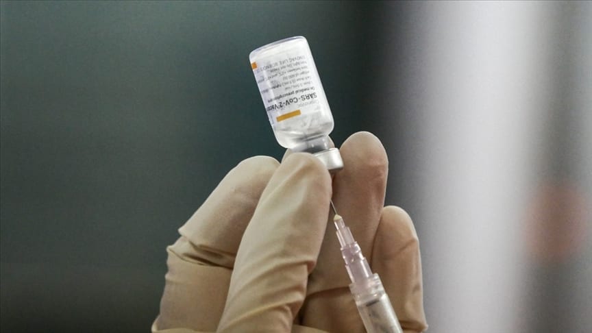 Турция занимает 9-е место в мире по количеству введенных вакцин против COVID-19