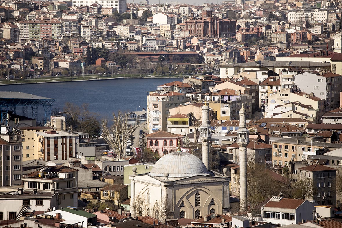 Турция стремится к снижению риска COVID-19 во всех провинциях