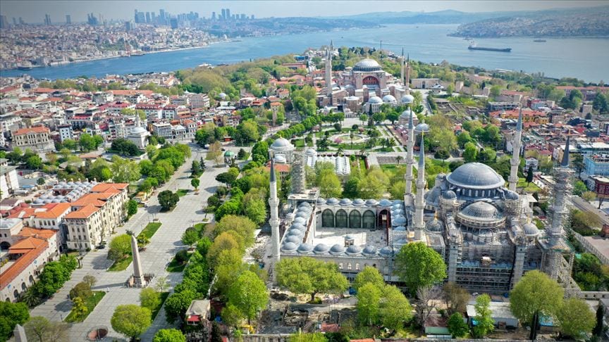 Скоро начнутся рейсы между Стамбулом и Анкарой на экспресс-поезде