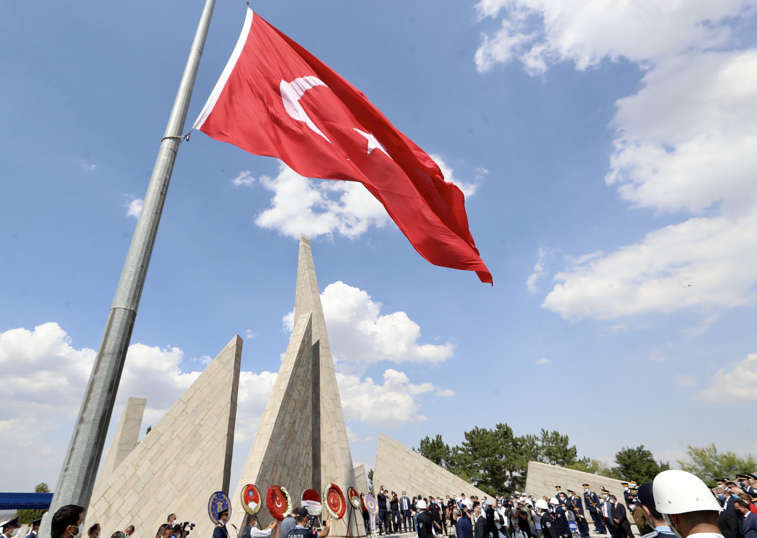 Turkish officials mark the country’s Victory Day
