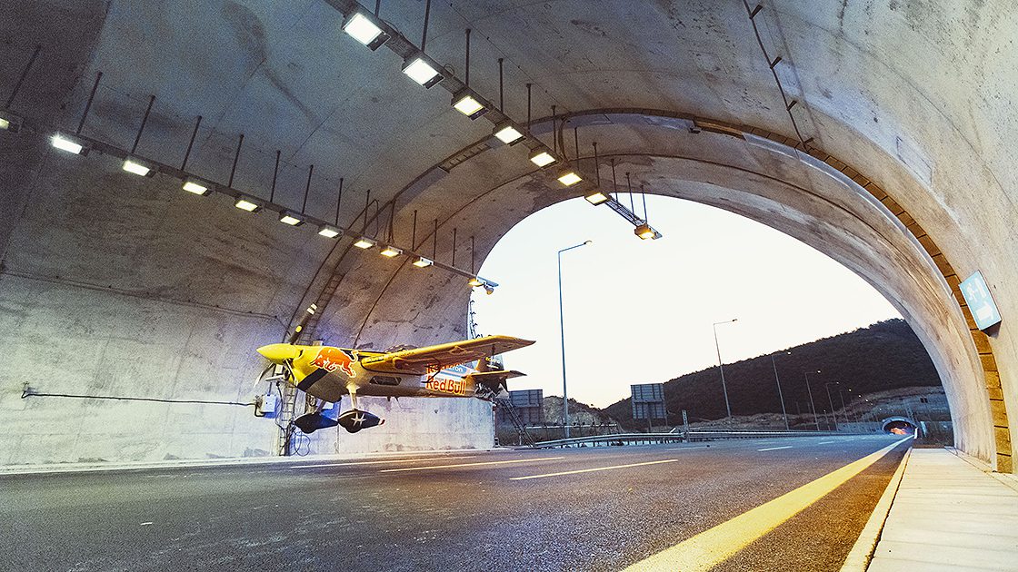 Italian stunt pilot Dario Costa broke longest tunnel flight world record in Turkey