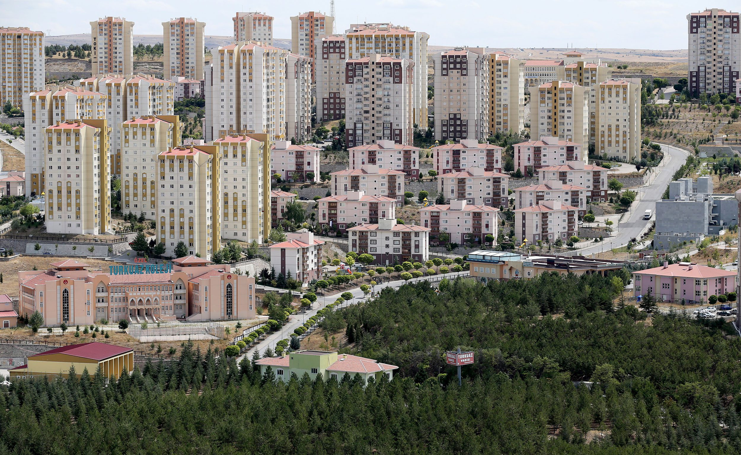 Turkey sees more than 141,400 housing sales in August