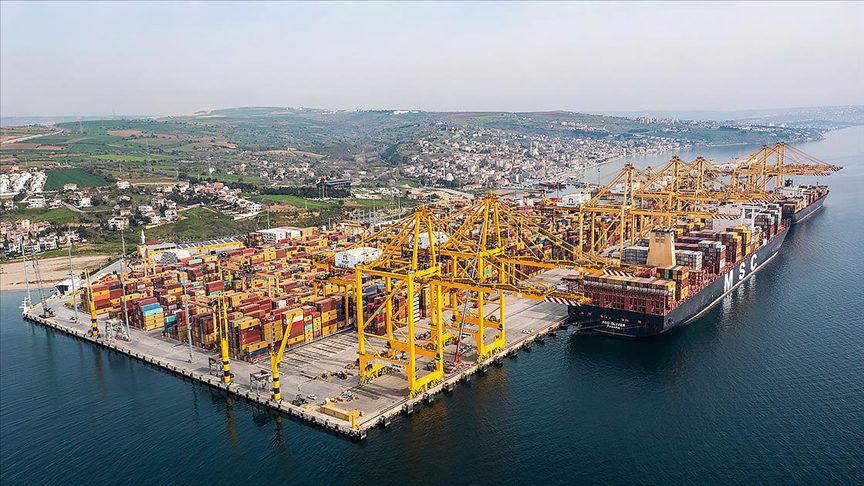 Экспорт Турции впервые превысил ежемесячный порог в 20 миллиардов долларов