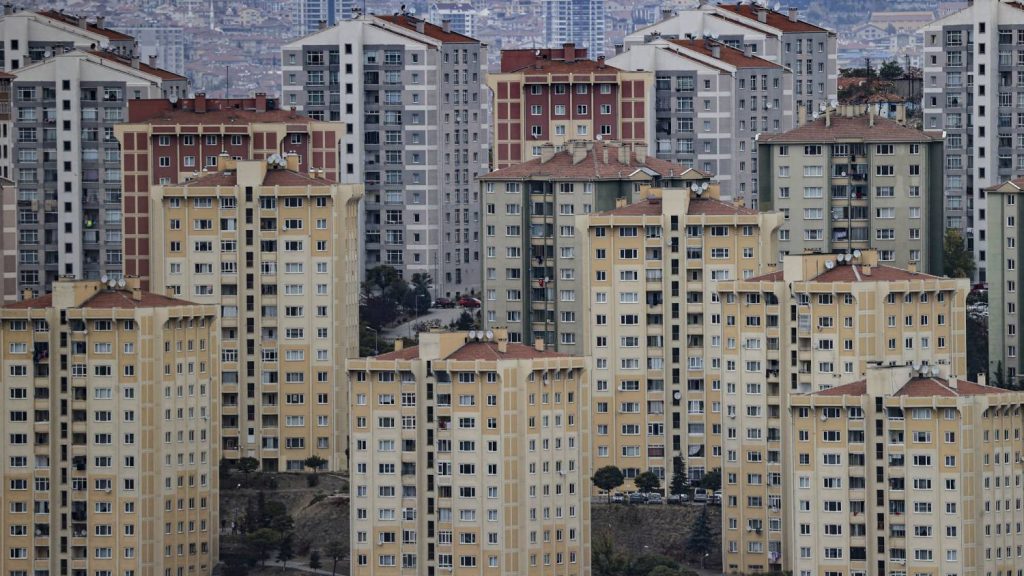 Real estate sales to Russians in Turkey triple