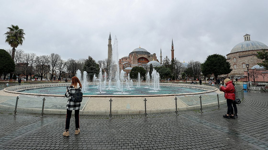 Turkey is now faced with the risk of new variant of coronavirus