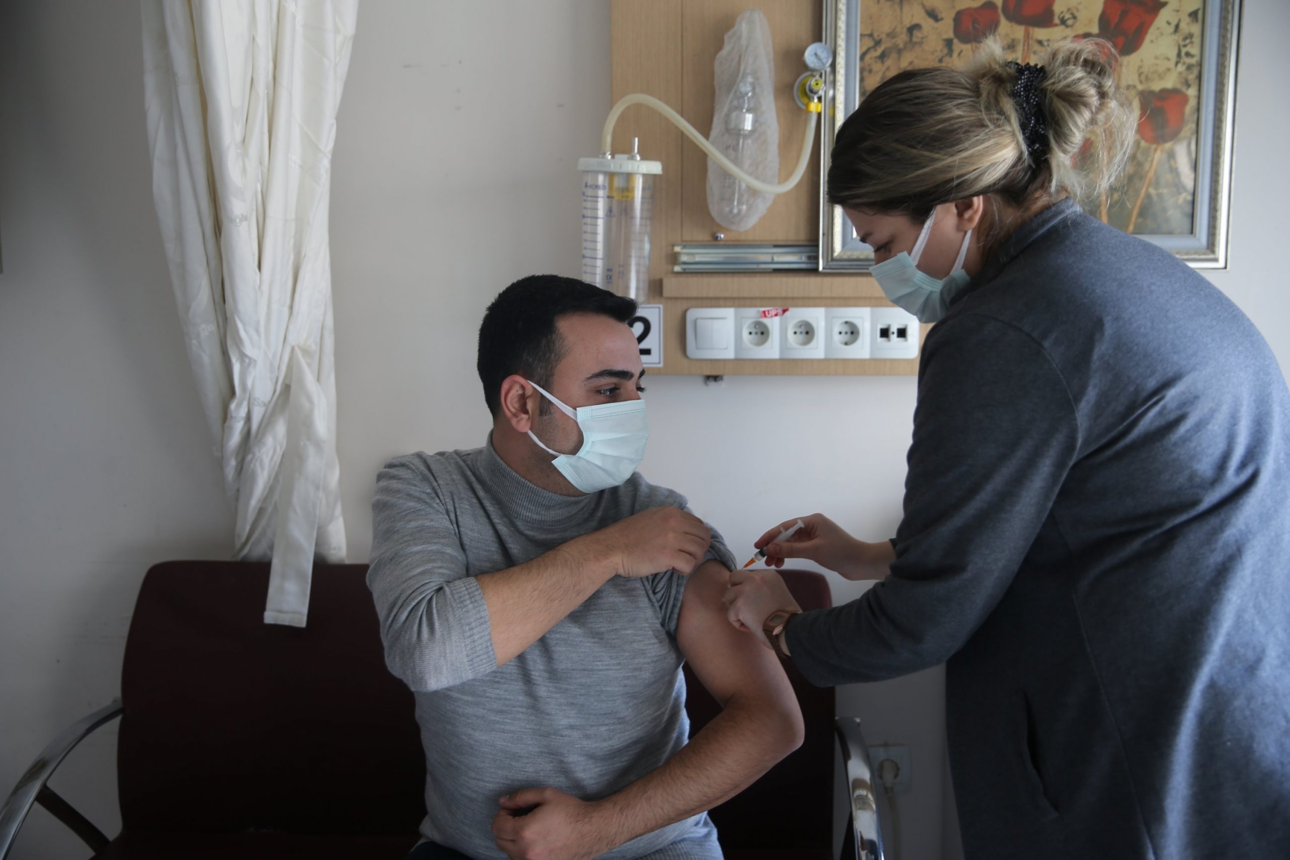 Turkovac привлекает больше людей по всей Турции к вакцинации